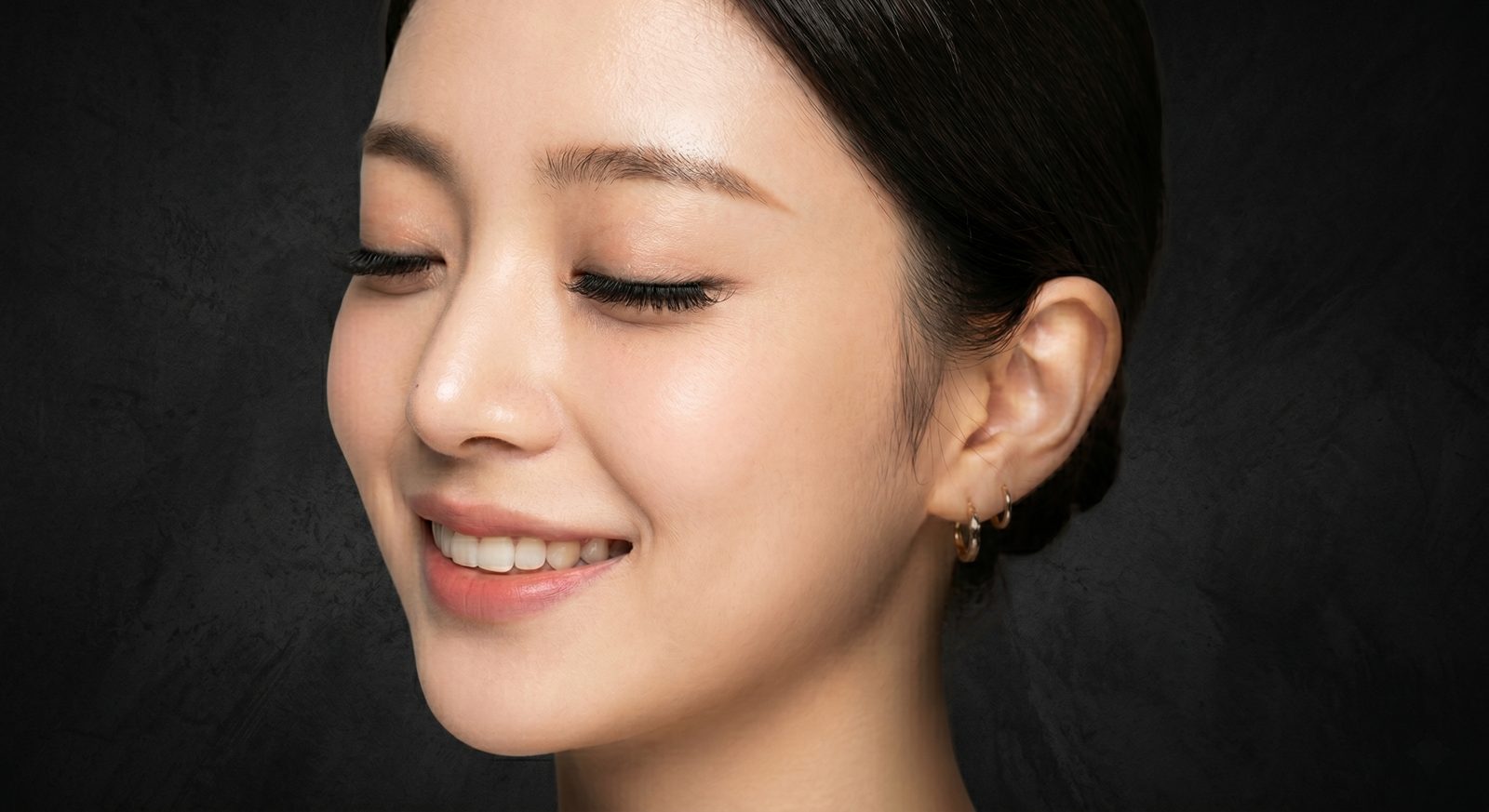 Danova Lash — premium silk lashes